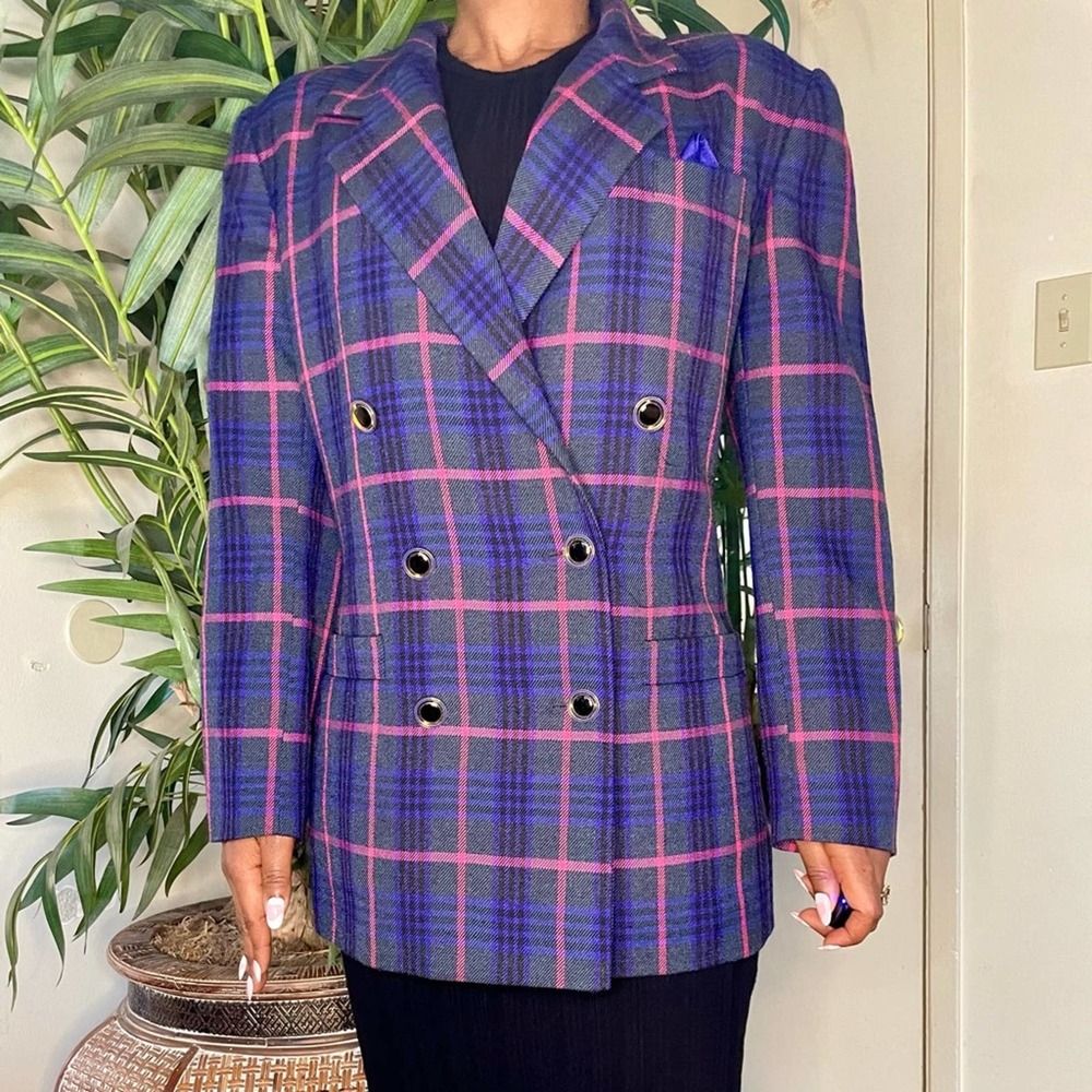 Chic Plaid Double Breasted Blazer + Pocket Square (12)